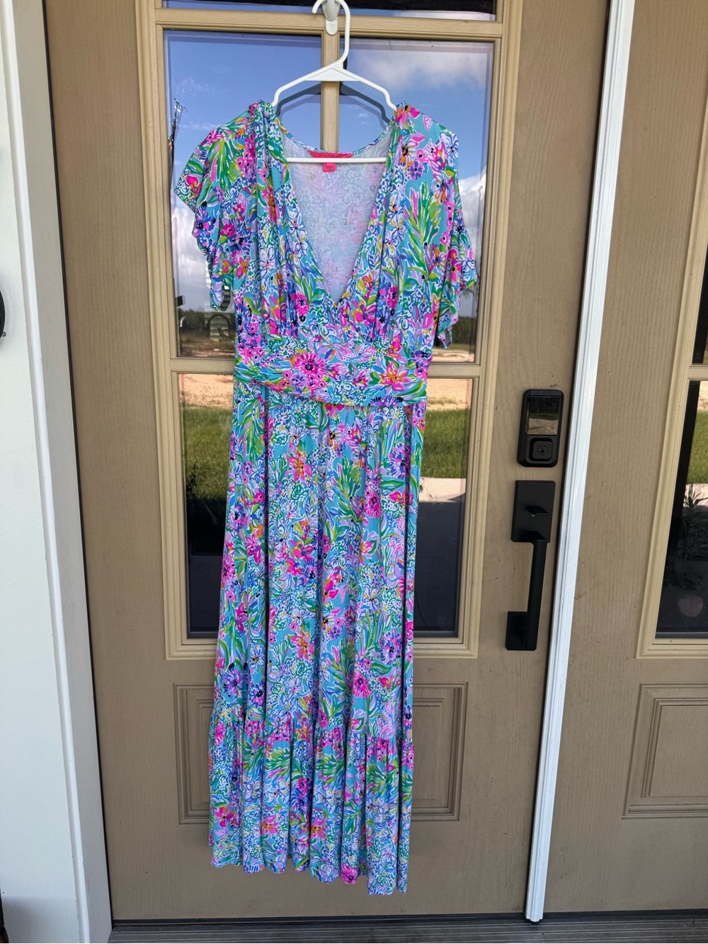 Lilly Pulitzer, large, Floral V-Neck Maxi Dress in Light Blue & Pink